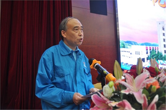 皖南电机党委书记管兵 做主题报告 皖南电机党委书记管兵 做主题报告