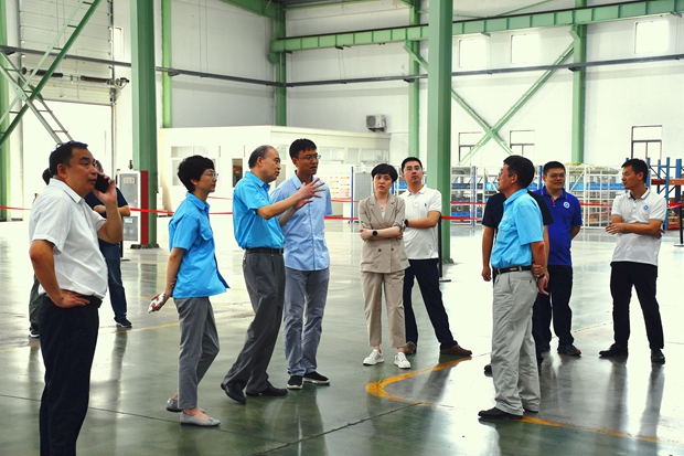 中科大先进技术院来皖南电气考察 中科大先进技术院来皖南电气考察